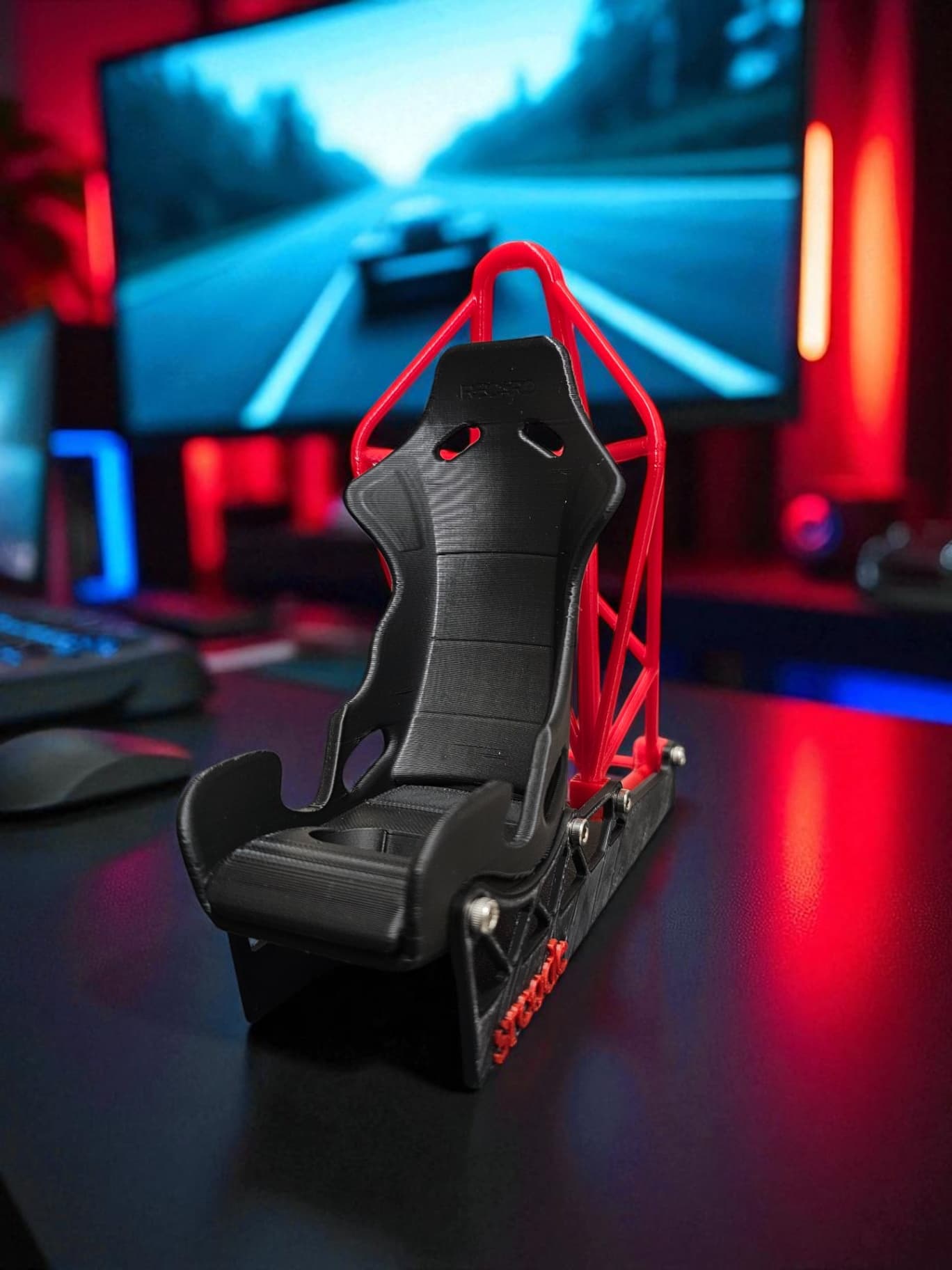 Racing Bucket Seat Phone Stand - Mobile Holder for Desk, Gaming Setup, Office - Car Seat Design with Support Frame 1